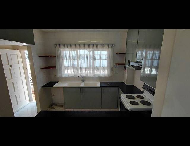 3 BEDROOM APARTMENT FOR SALE IN MANOR GARDENS